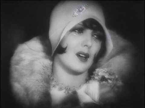 《アスファルト》（1929）におけるベティ・アマン